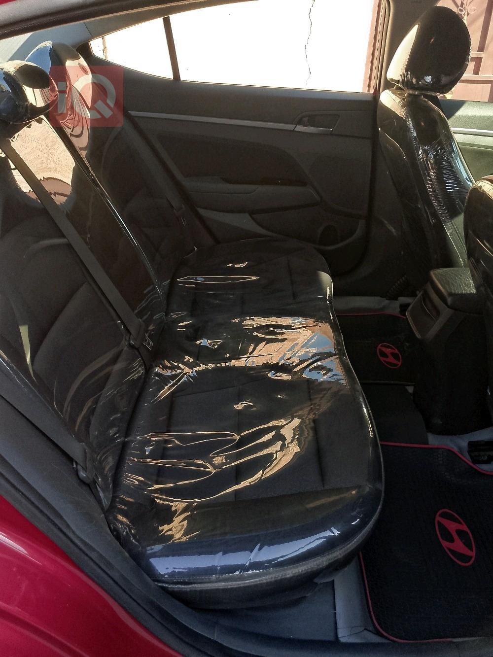 هيونداي النترا